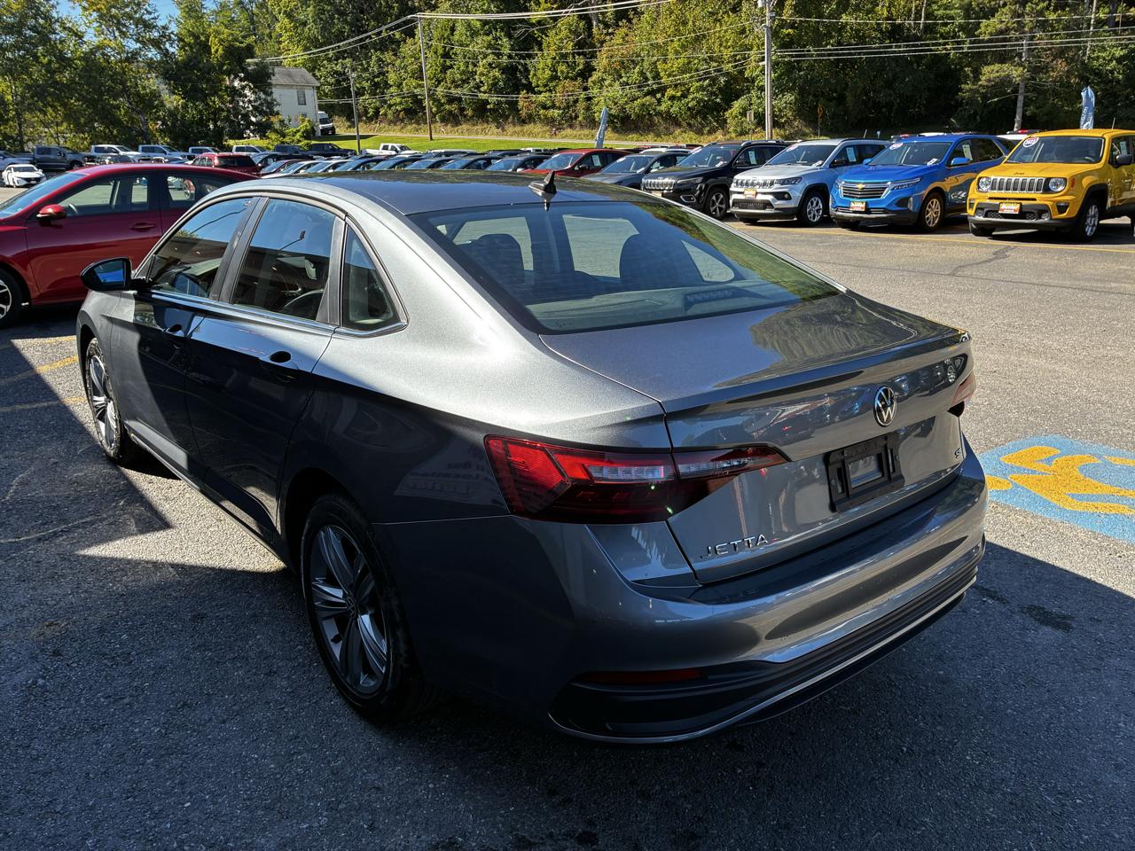 Volkswagen Jetta SE 2024