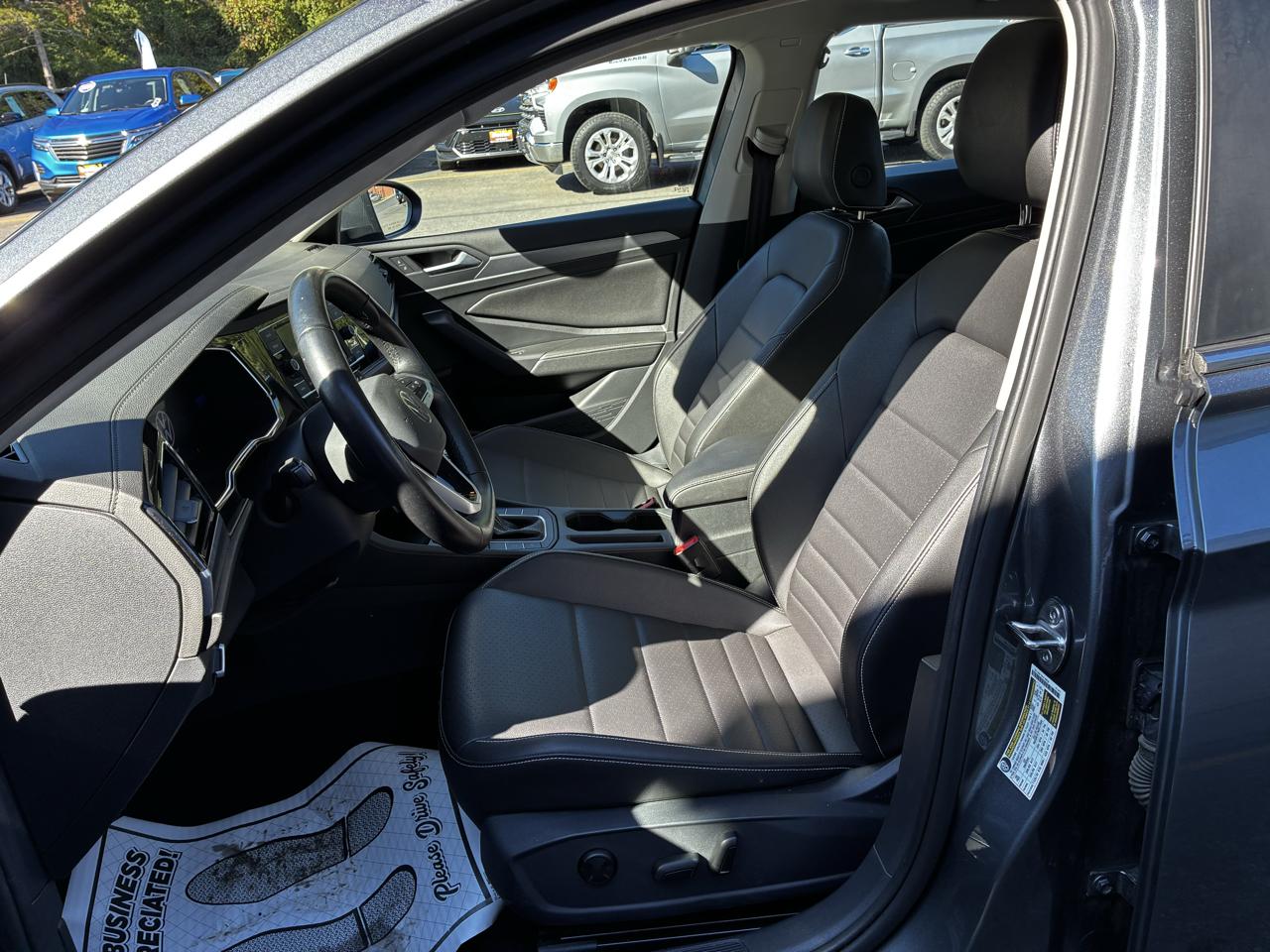 Volkswagen Jetta SE 2024