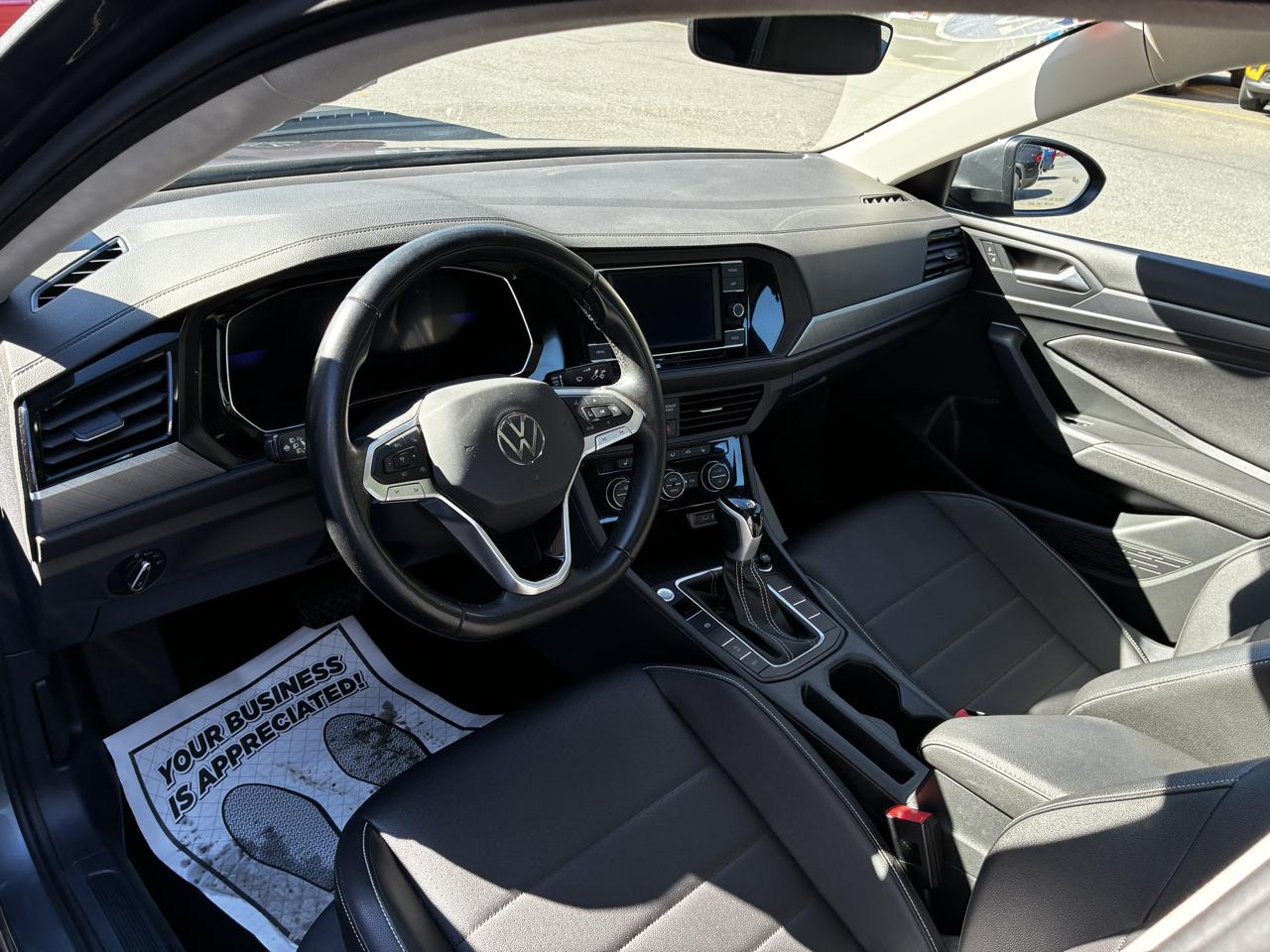 Volkswagen Jetta SE 2024