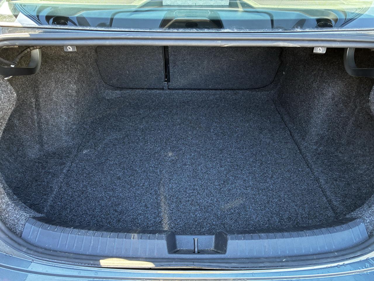 Volkswagen Jetta SE 2024
