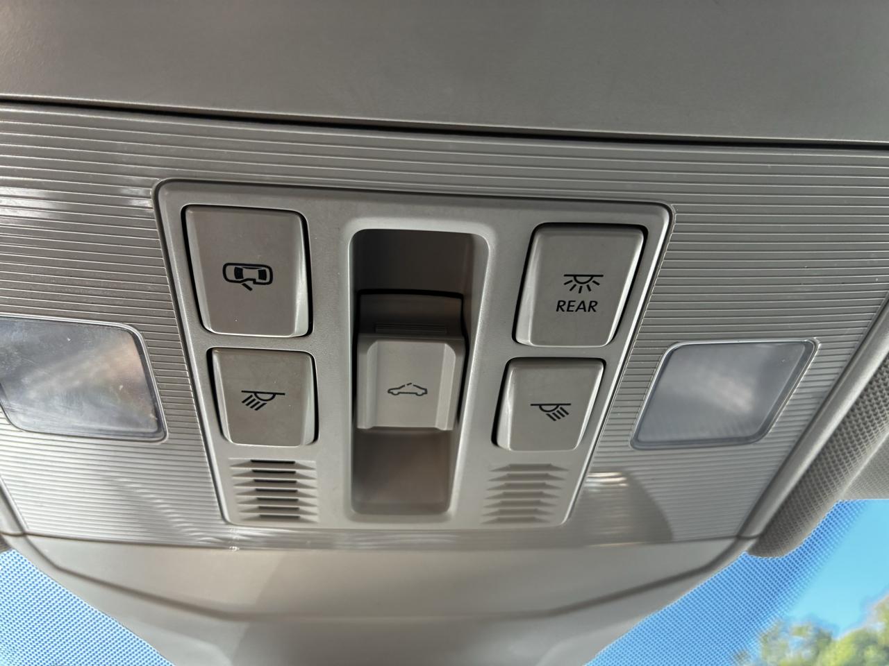 Volkswagen Jetta SE 2024
