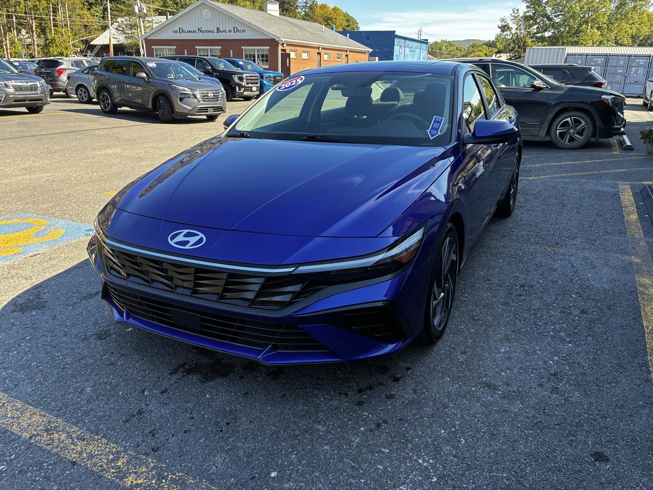 Hyundai Elantra SEL Convenience 2025