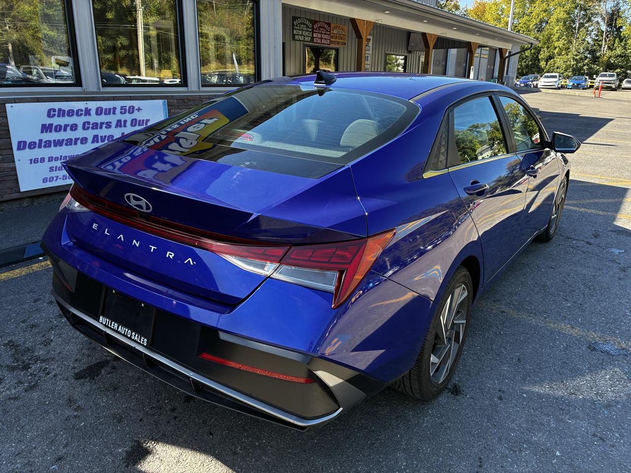 Hyundai Elantra SEL Convenience 2025