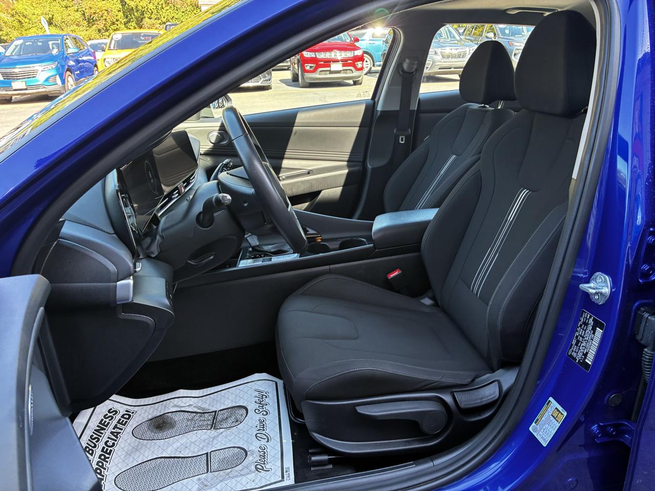 Hyundai Elantra SEL Convenience 2025