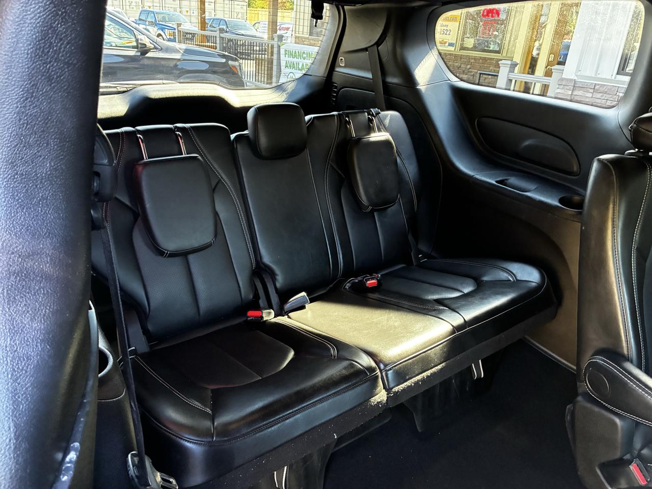 Chrysler Pacifica Select 2025
