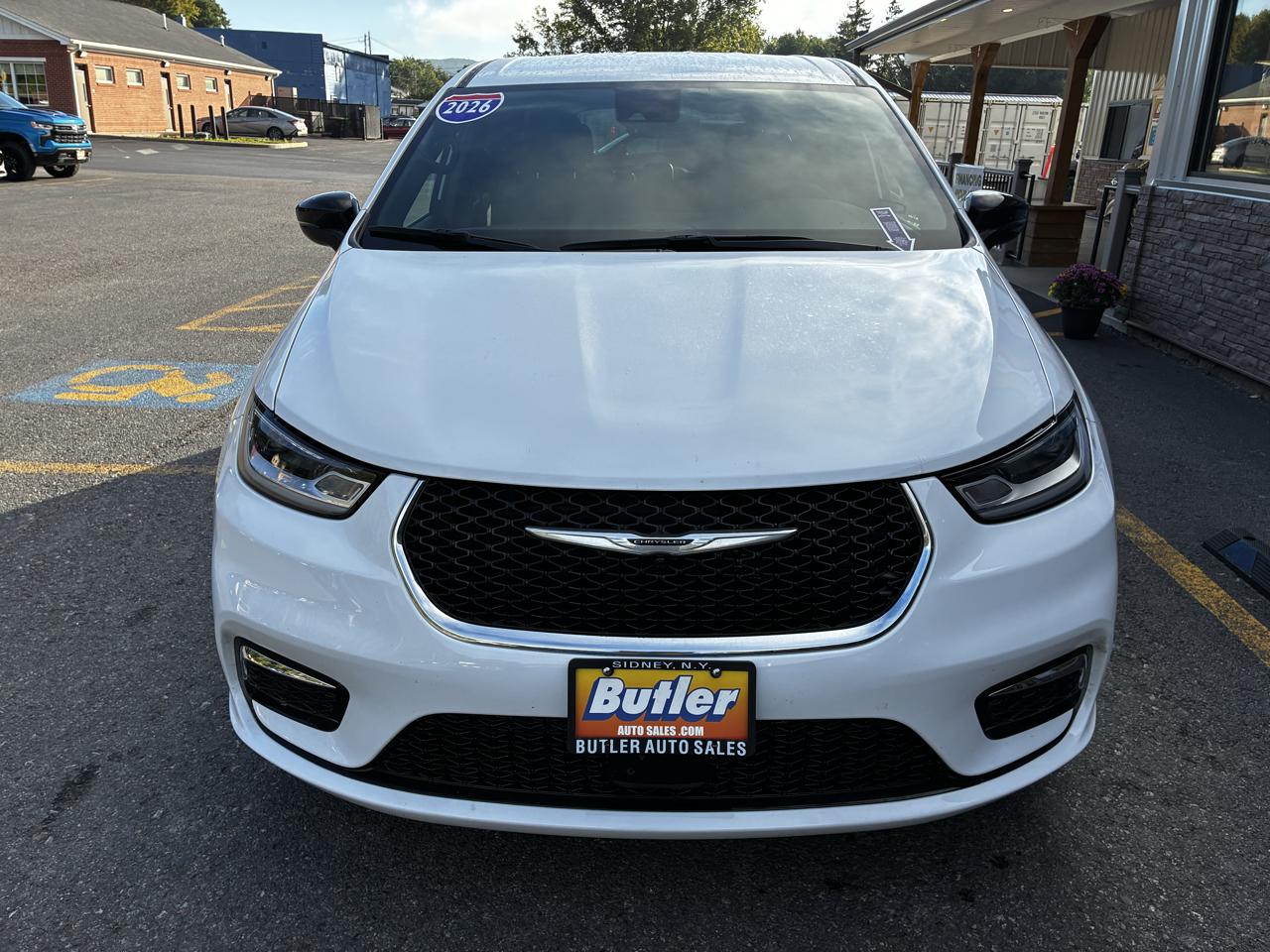 Chrysler Pacifica Select 2026