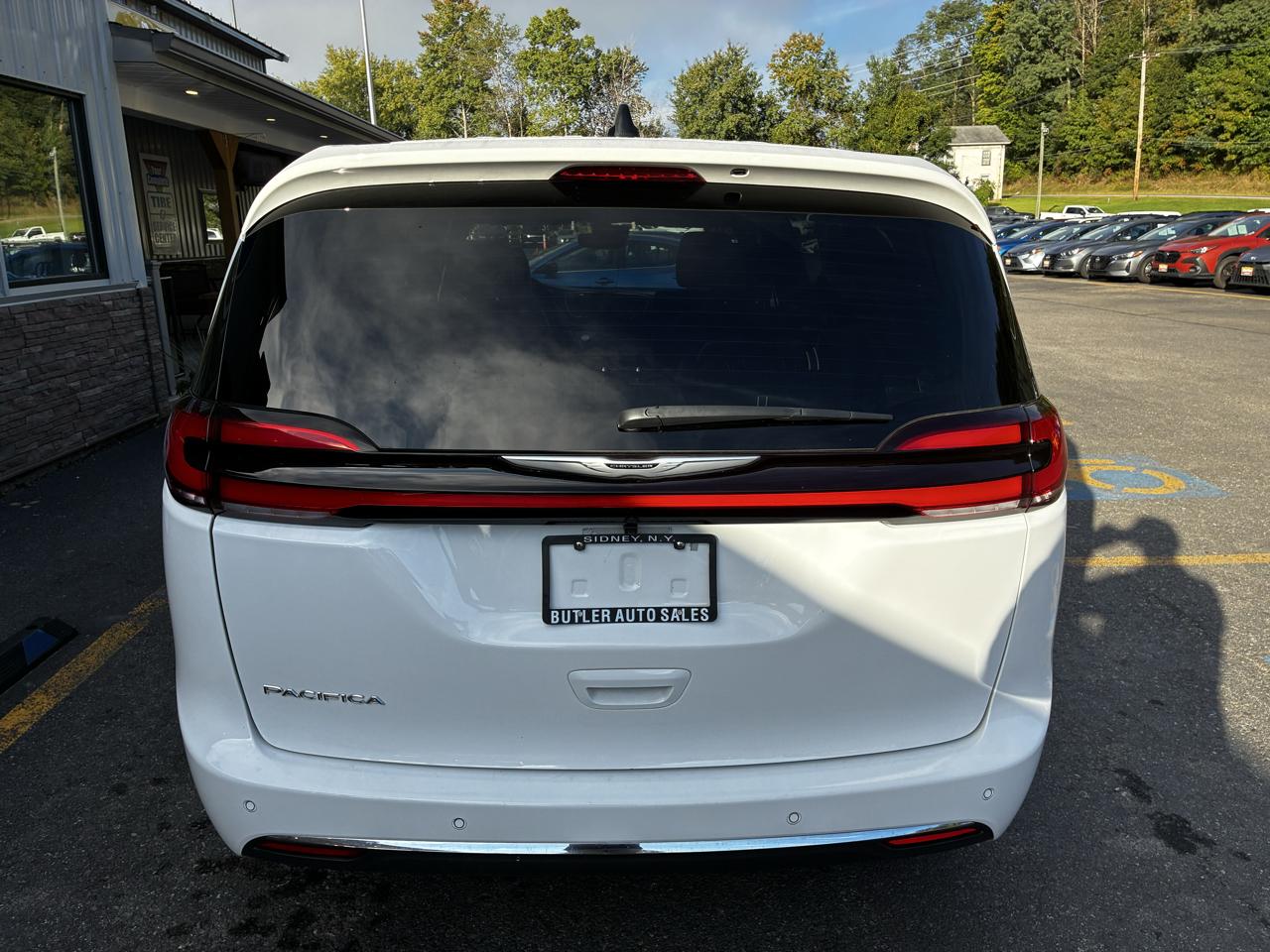 Chrysler Pacifica Select 2026