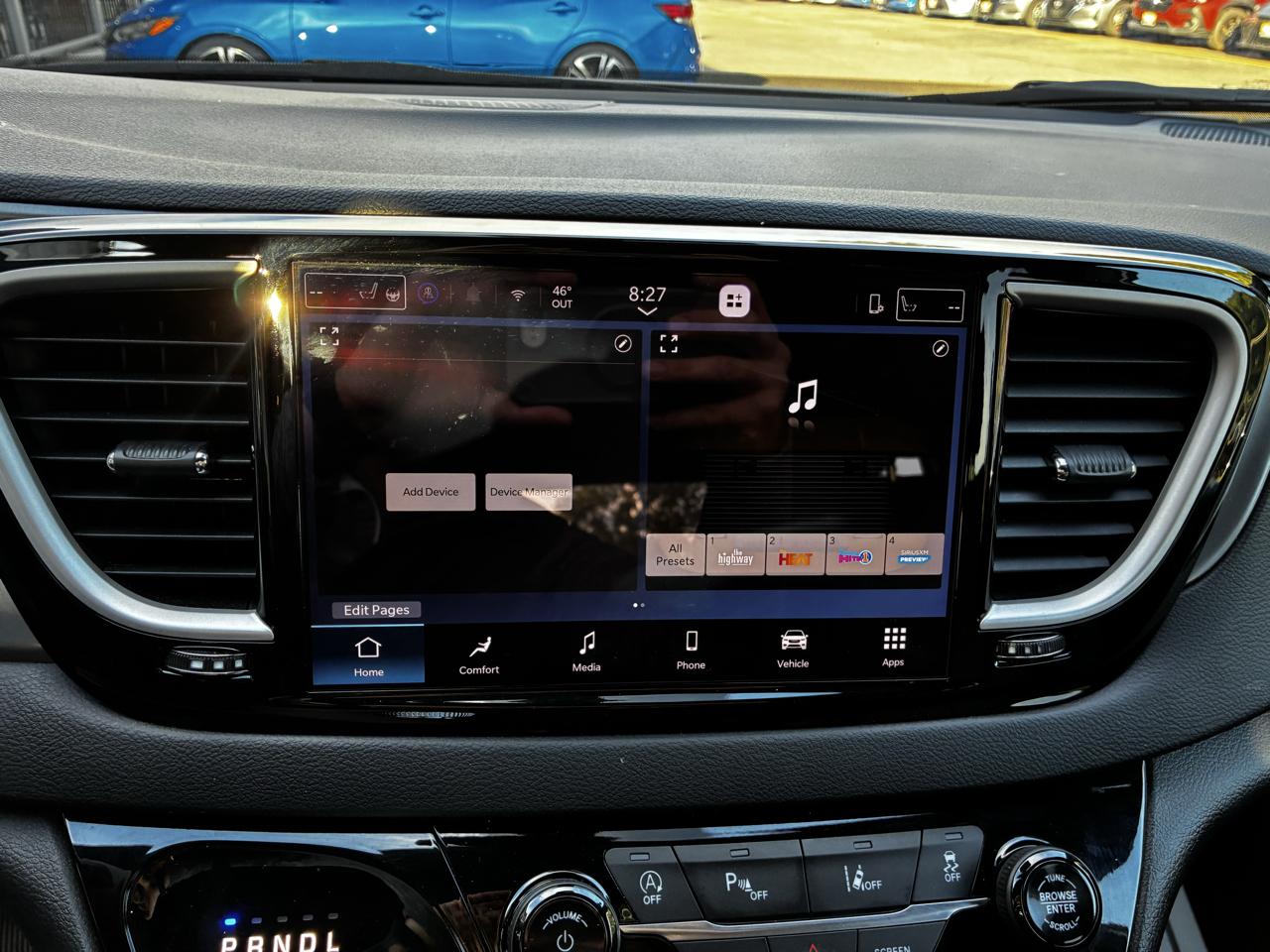 Chrysler Pacifica Select 2026