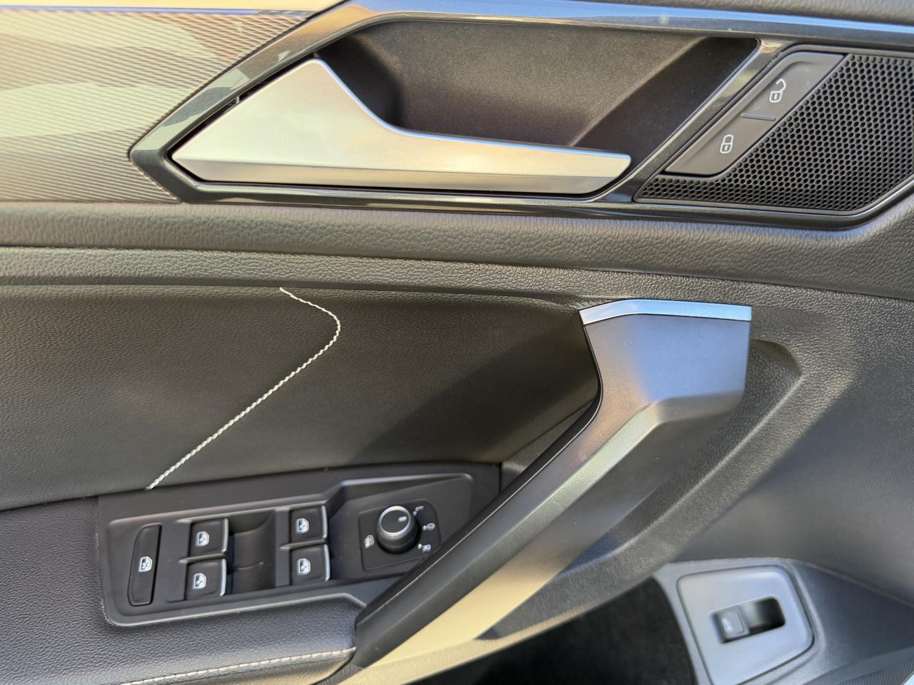 Volkswagen Tiguan SE R-Line Black 4MOTION 2022