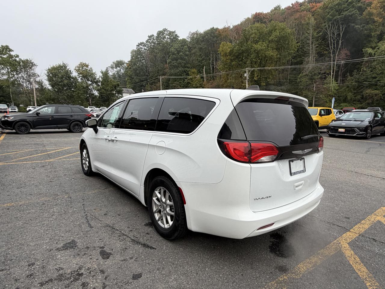 Chrysler Voyager LX 2023