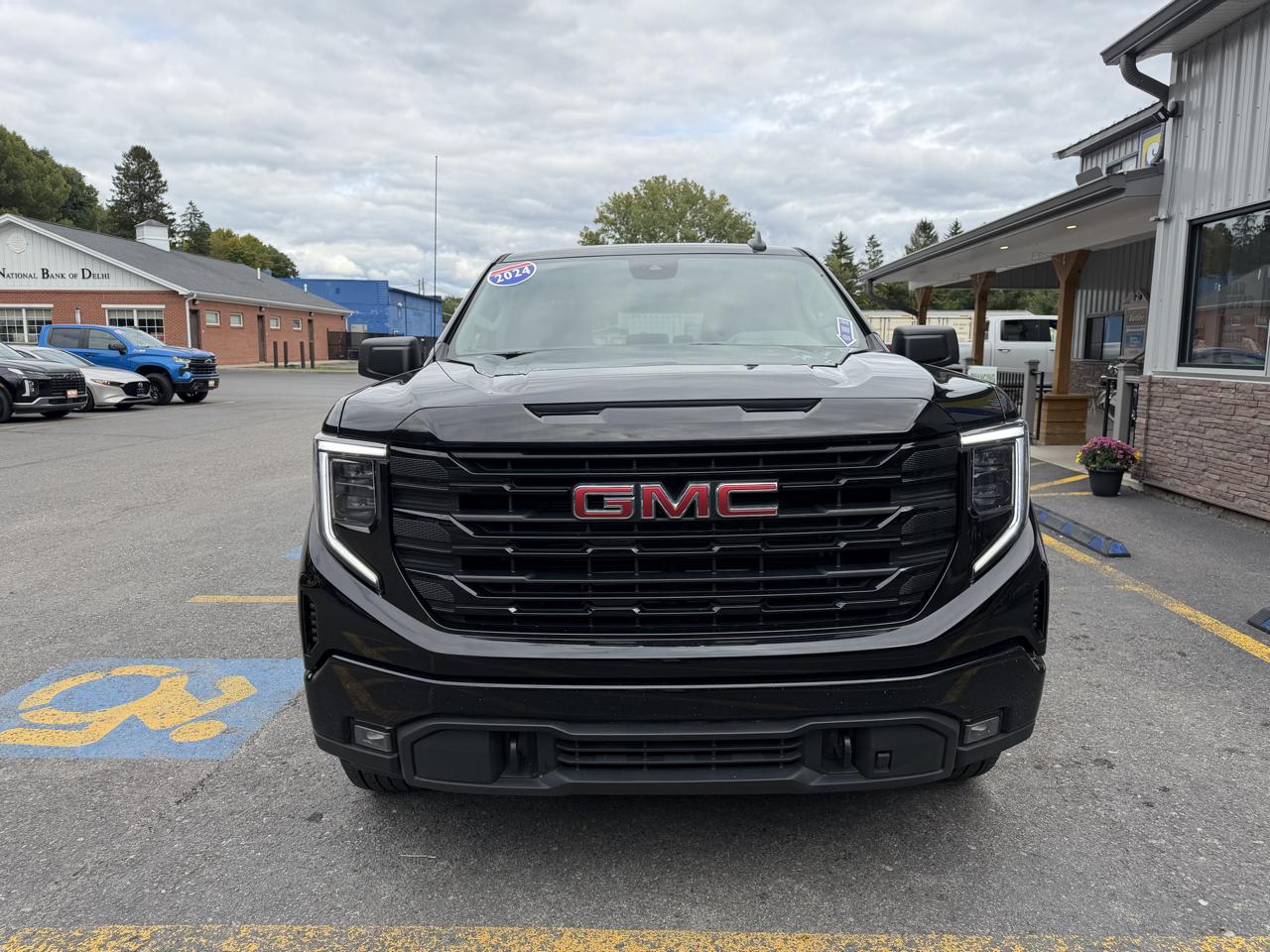 GMC Sierra 1500 Elevation Crew Cab 4WD 2024