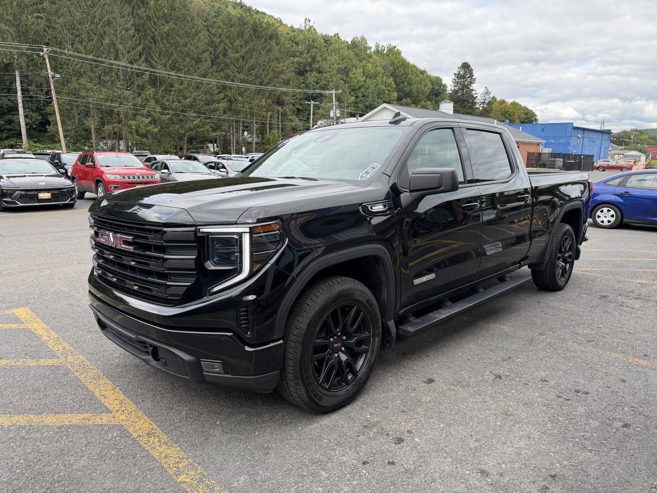 GMC Sierra 1500 Elevation Crew Cab 4WD 2024