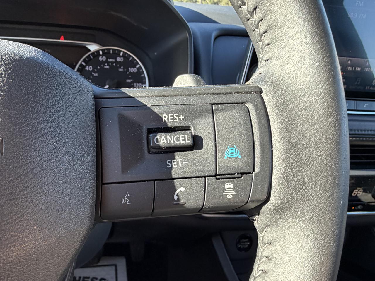 Nissan Rogue SV AWD 2026