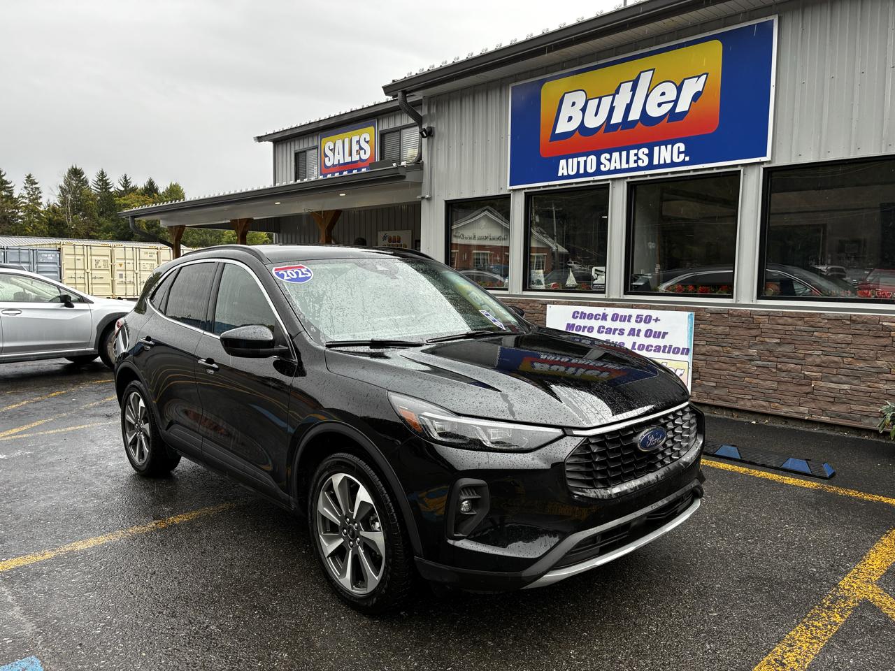 Ford Escape Platinum AWD 2025