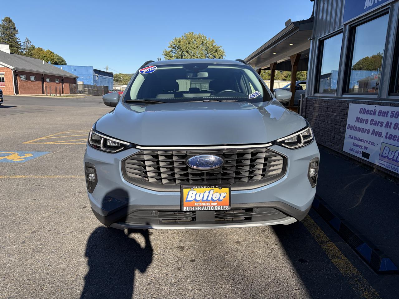 Ford Escape Platinum AWD 2025