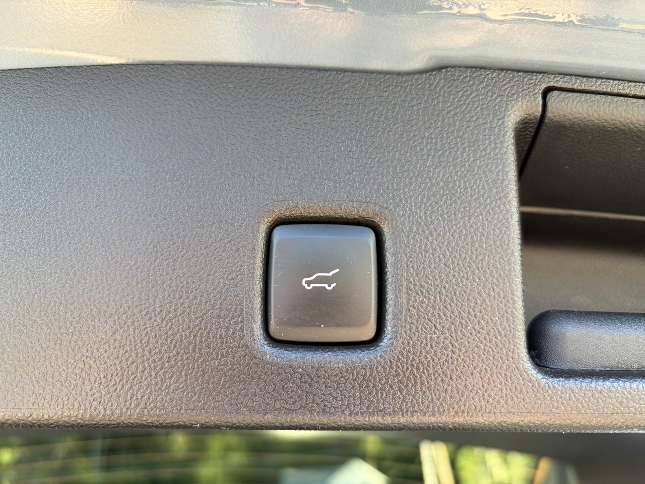 Ford Escape Platinum AWD 2025
