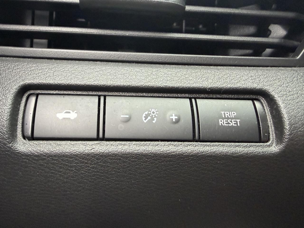 Nissan Altima 2.5 SV 2024