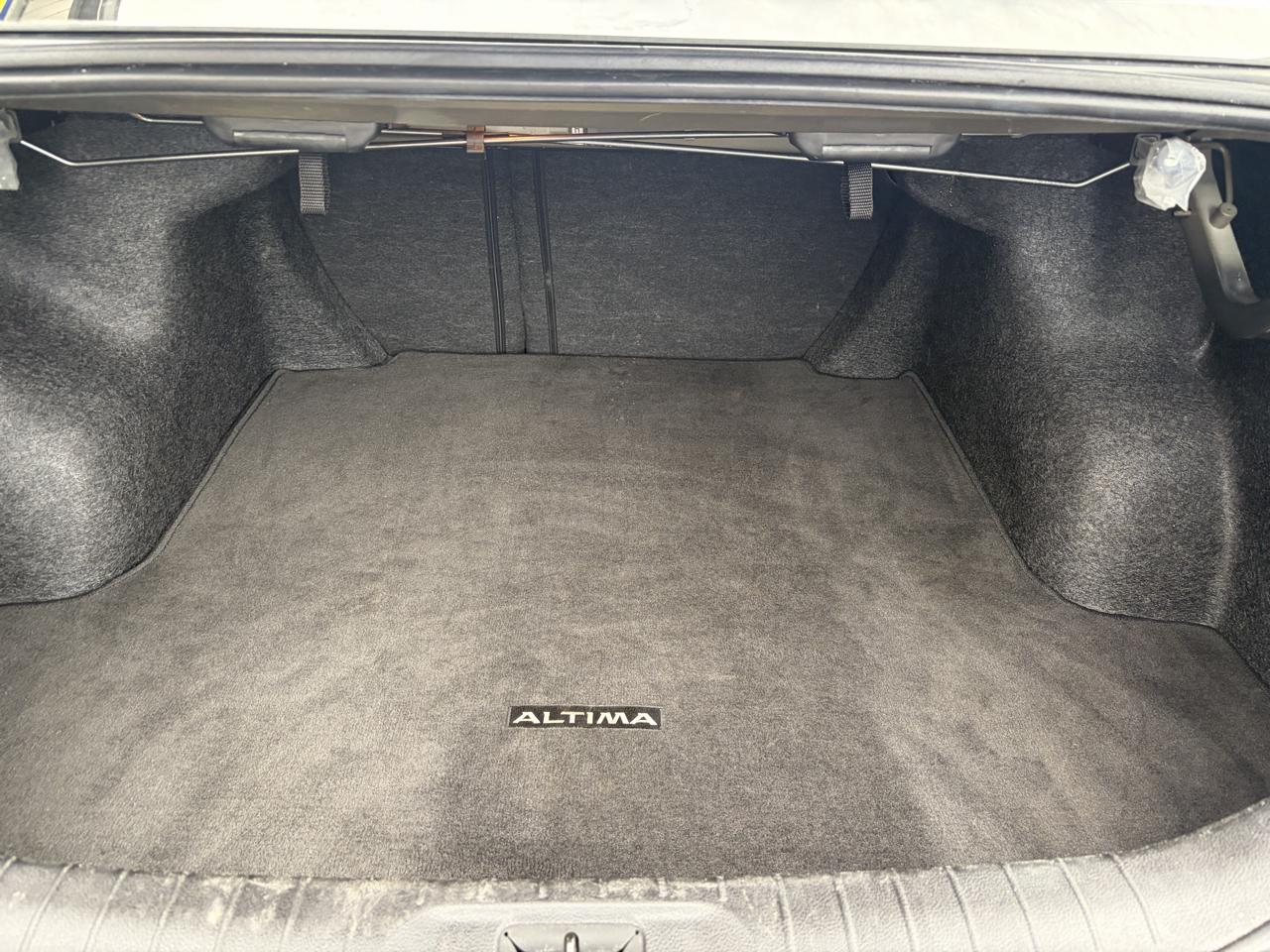 Nissan Altima 2.5 SV 2024
