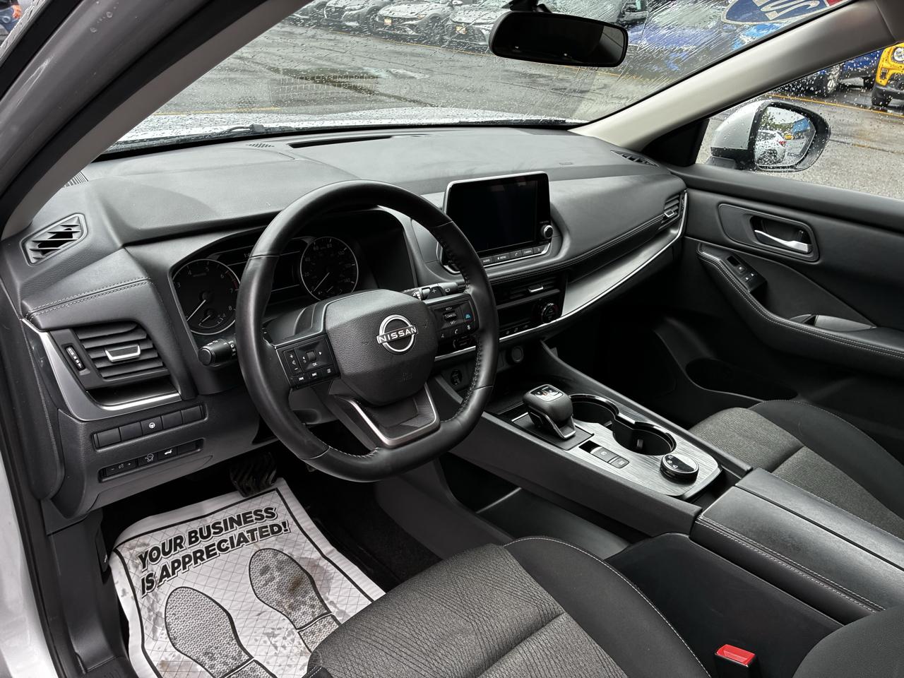 Nissan Rogue SV AWD 2025