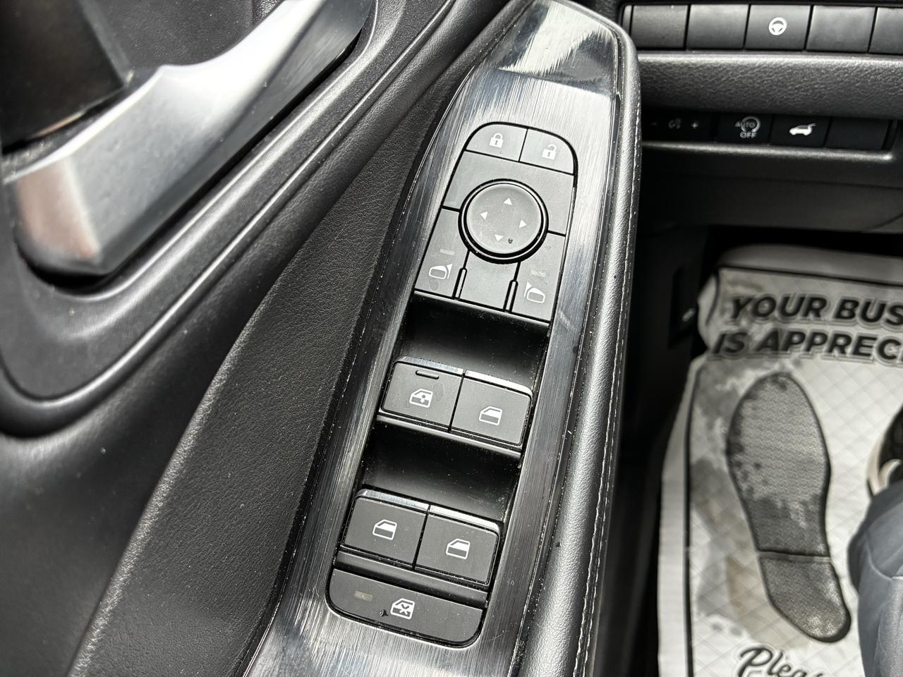 Nissan Rogue SV AWD 2025