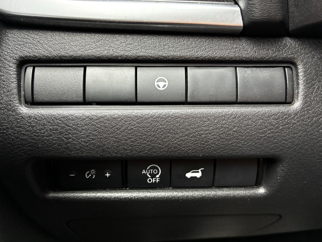 Nissan Rogue SV AWD 2025