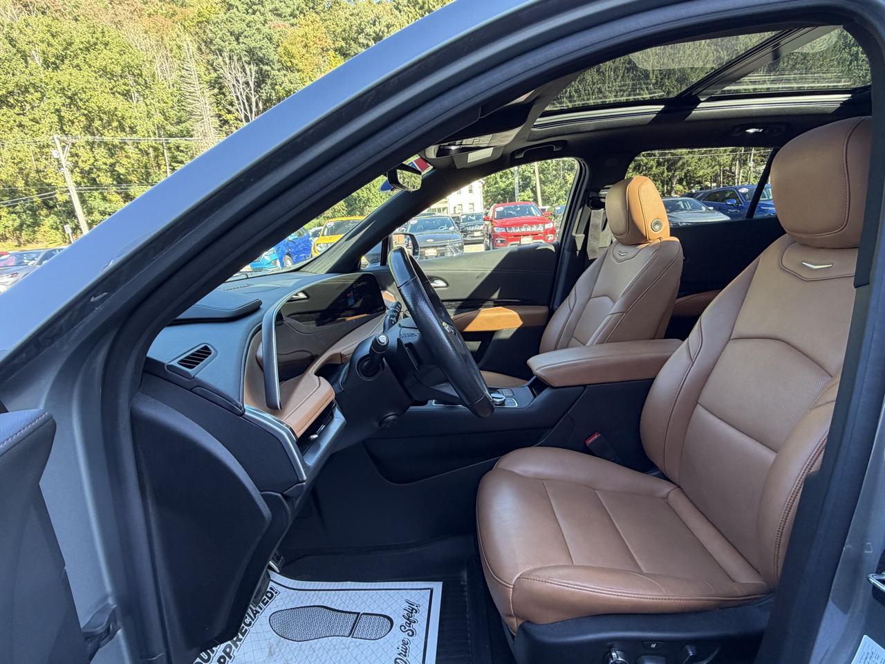 Cadillac XT4 Sport AWD 2024