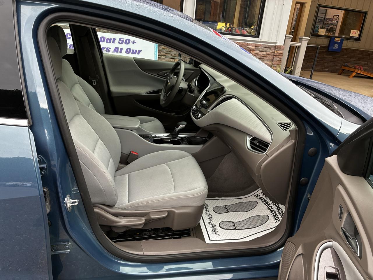 Chevrolet Malibu 1LT 2025