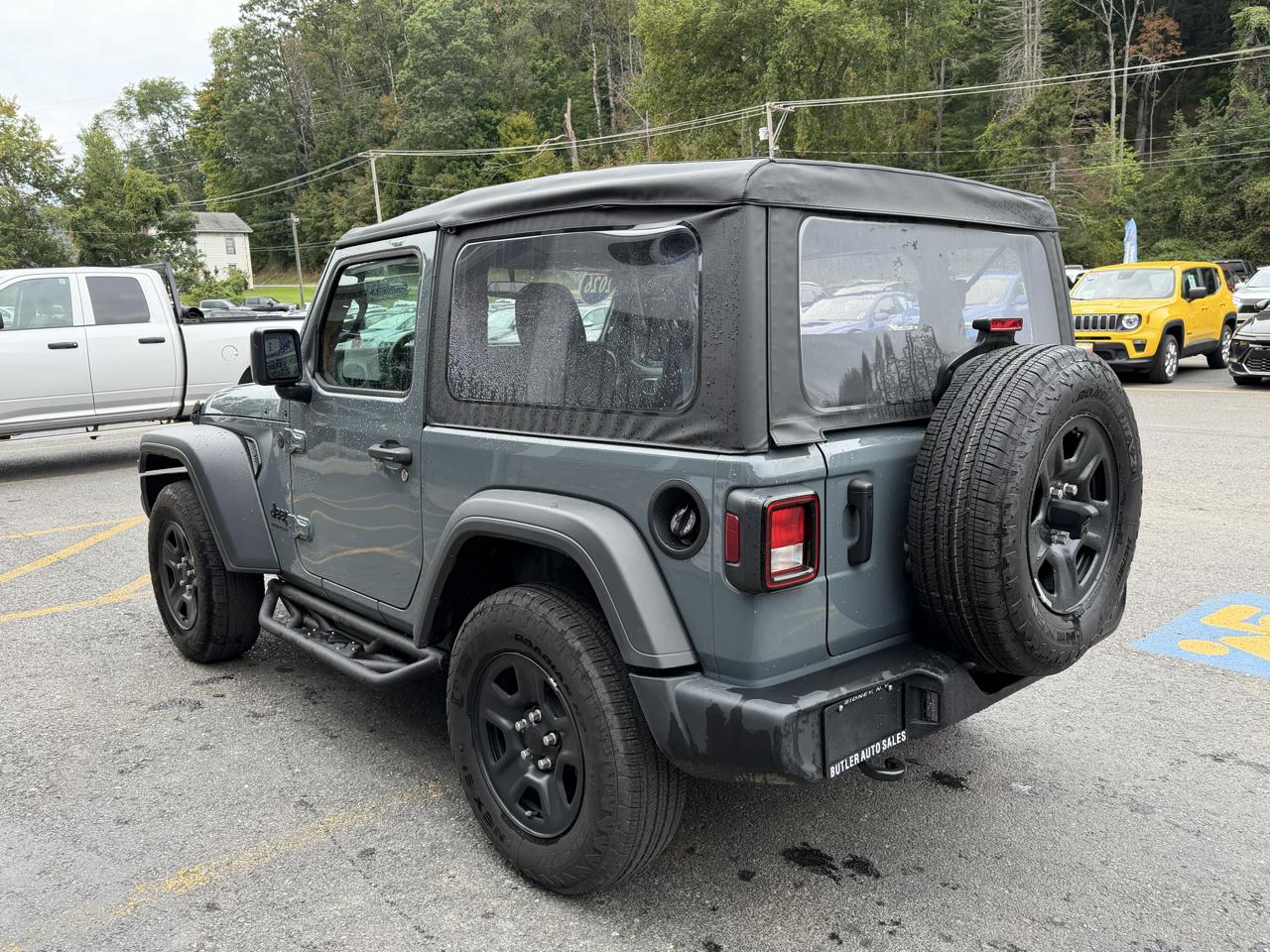 Jeep Wrangler Sport 2026