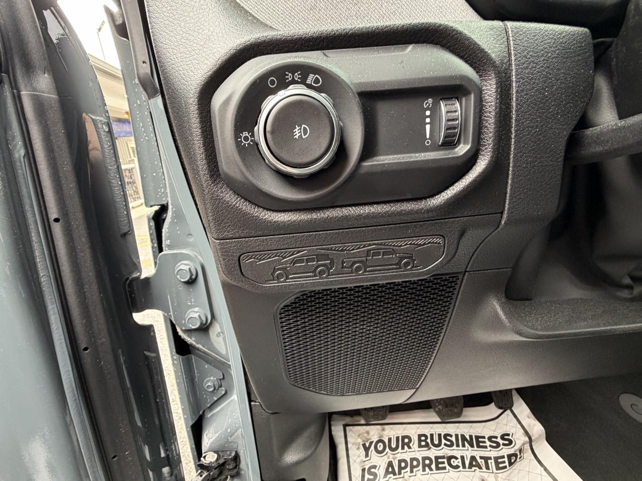 Jeep Wrangler Sport 2026