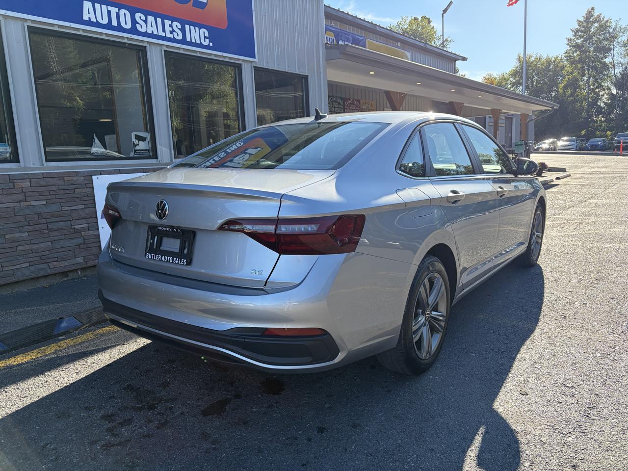Volkswagen Jetta SE 2024