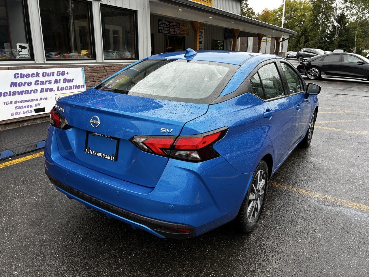 Nissan Versa SV 2023