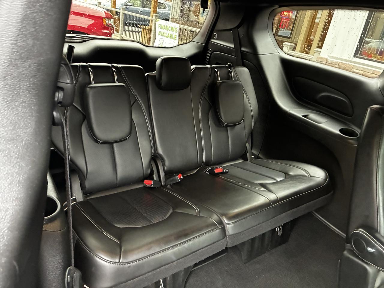 Chrysler Pacifica Select 2026