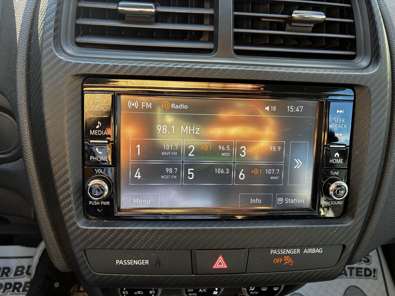Mitsubishi Outlander Sport 2.0 ES 4WD 2024