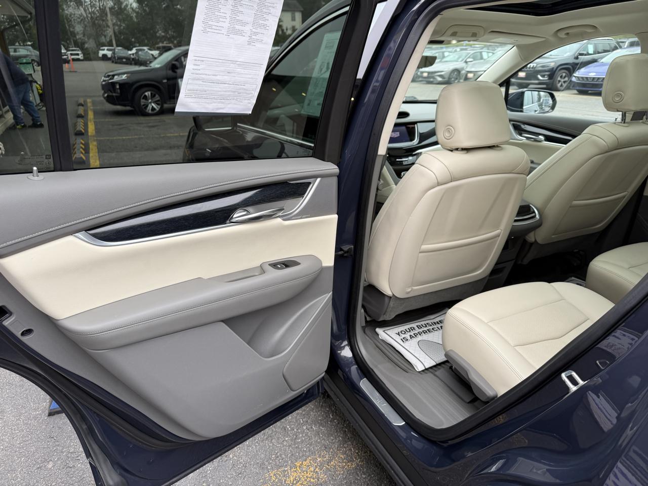 Cadillac XT6 Premium Luxury AWD 2024