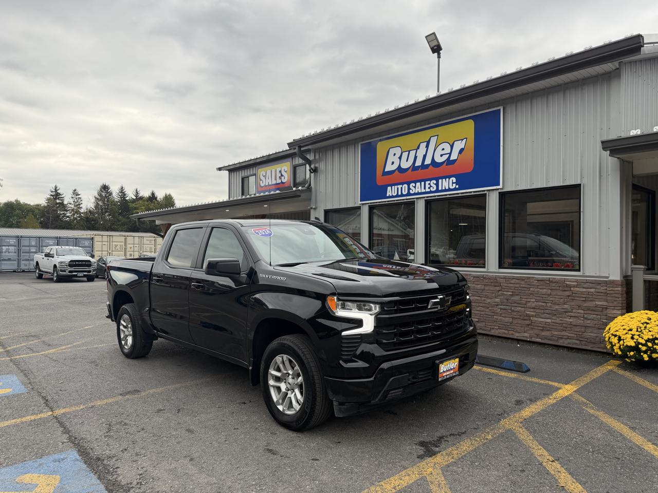 Chevrolet Silverado 1500 RST Crew Cab 4WD 2026