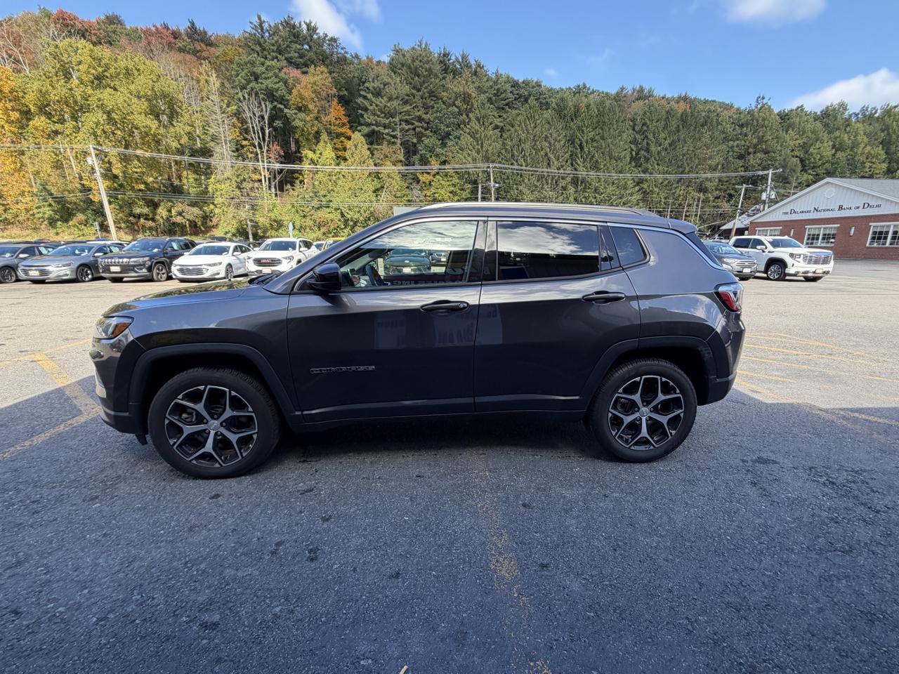 Jeep Compass Latitude 2024