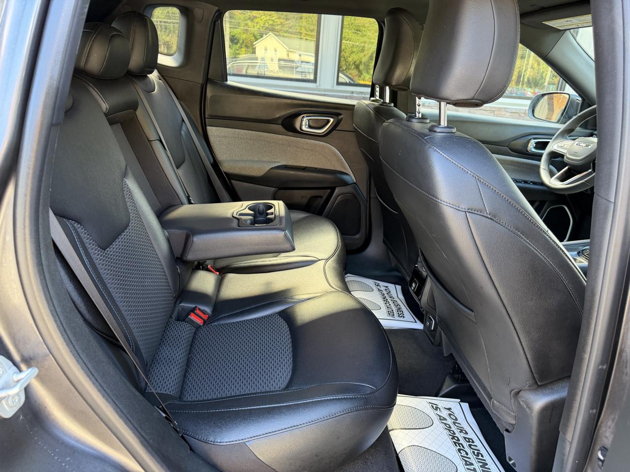 Jeep Compass Latitude 2024