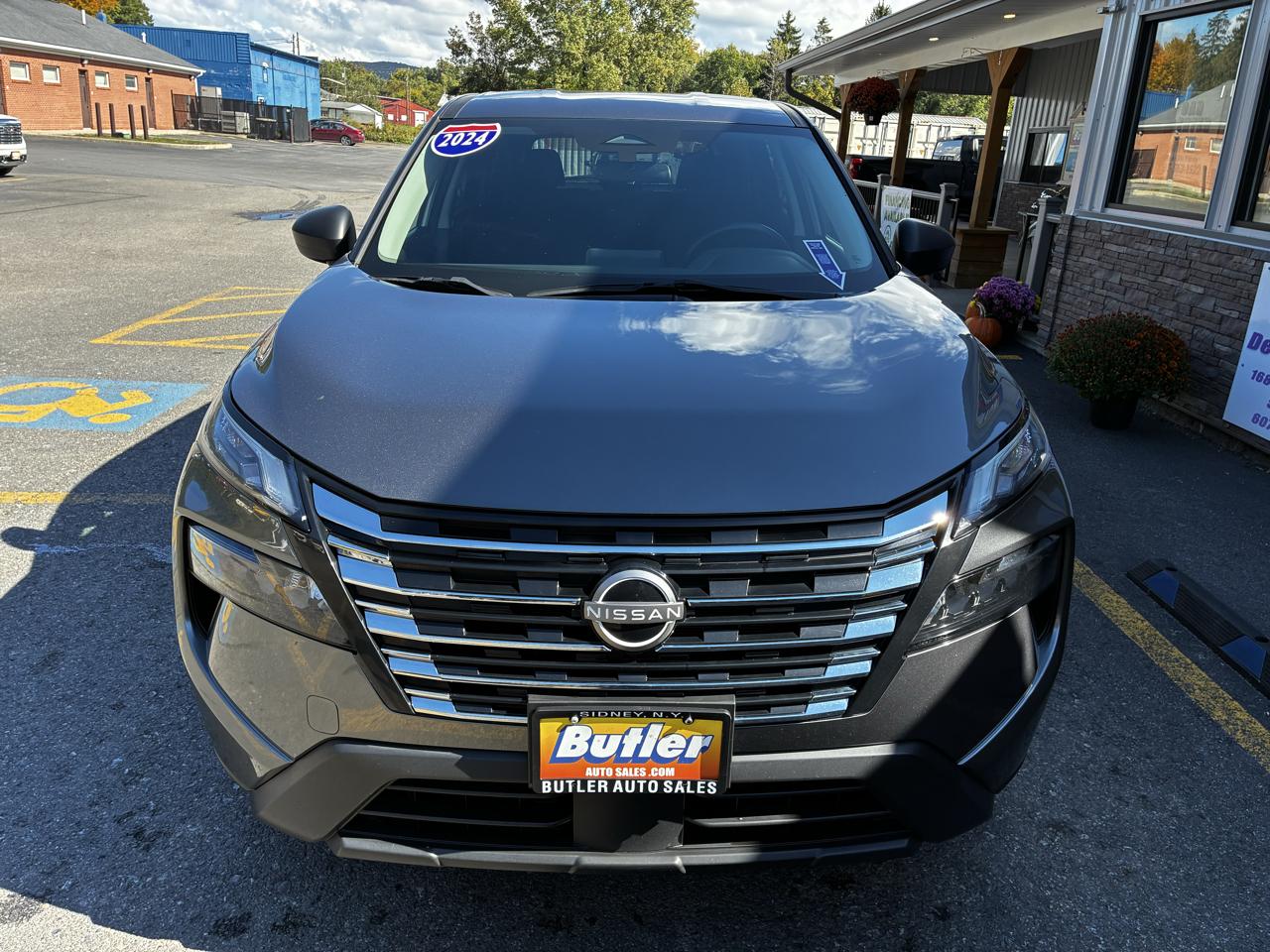 Nissan Rogue S AWD 2024