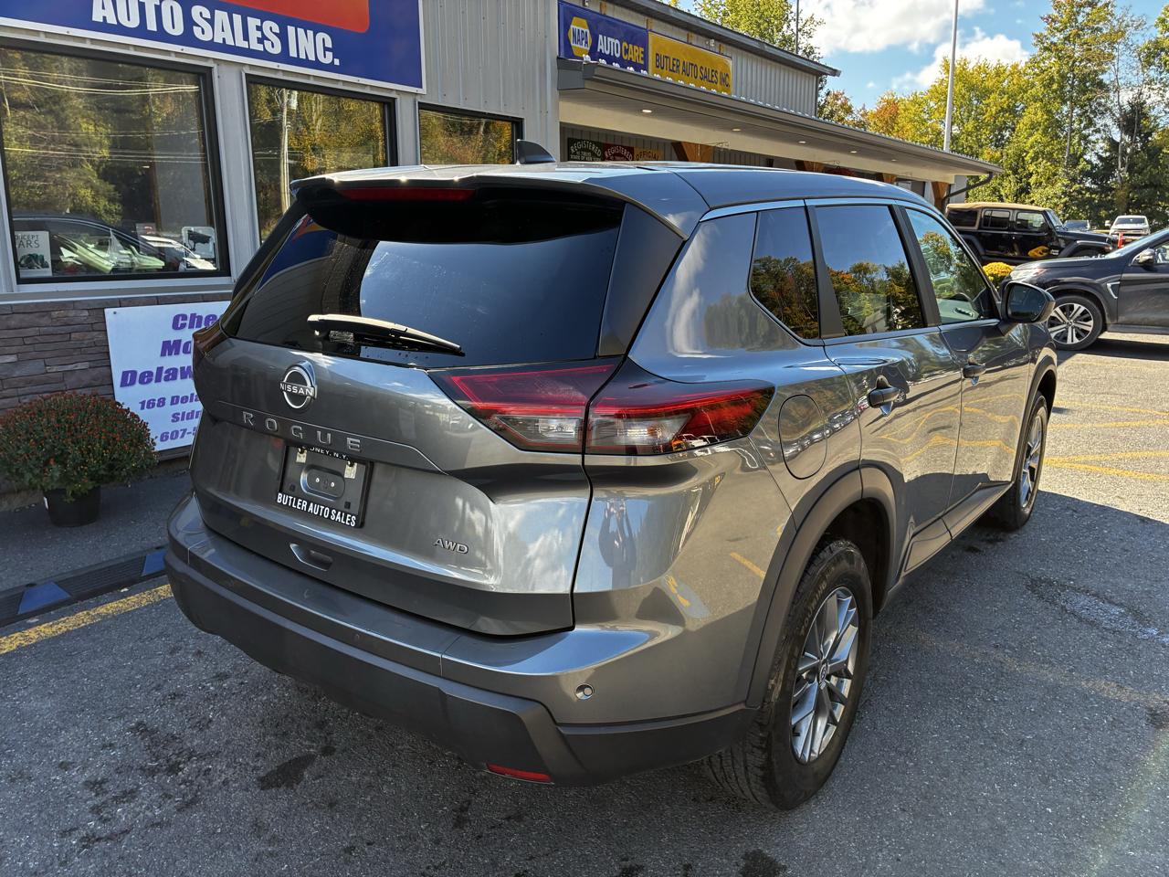 Nissan Rogue S AWD 2024