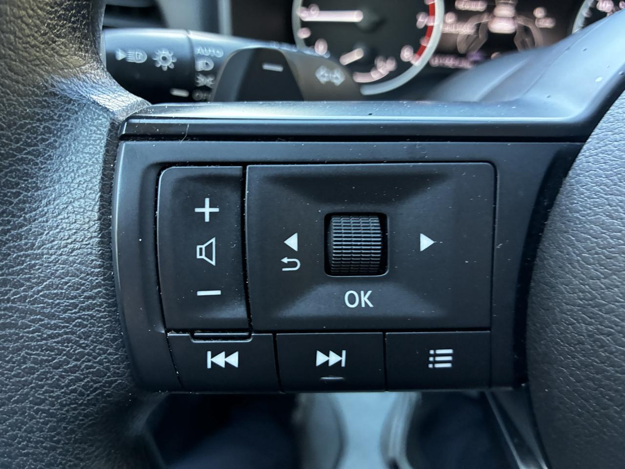 Nissan Rogue S AWD 2024