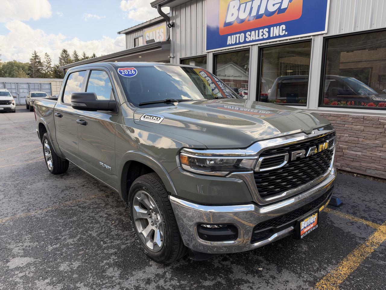 RAM 1500 Big Horn Crew Cab SWB 4WD 2026