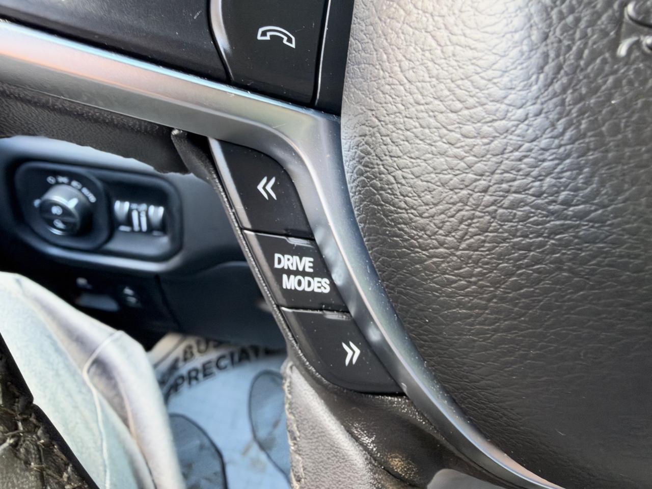 RAM 1500 Big Horn Crew Cab SWB 4WD 2026