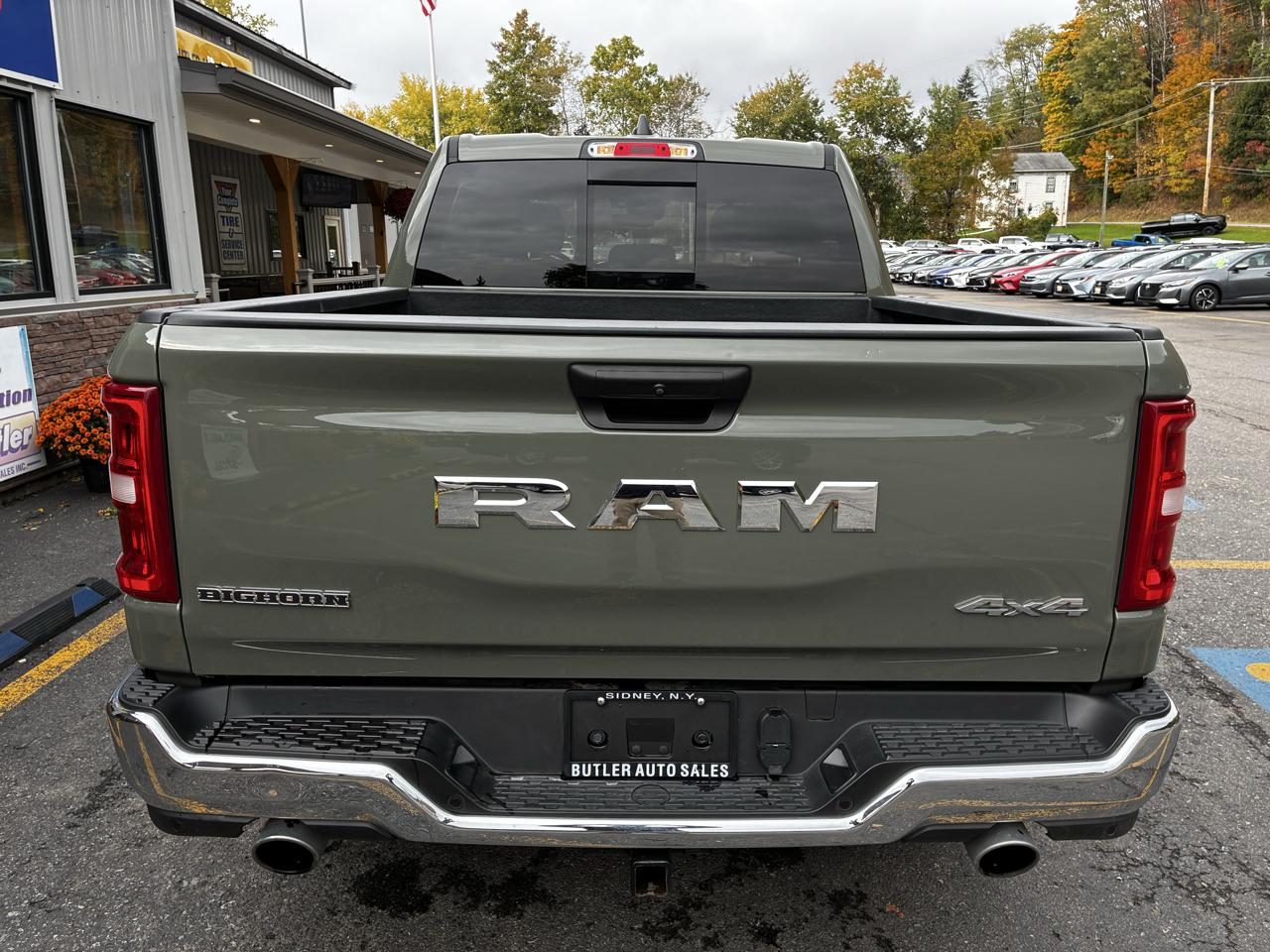 RAM 1500 Big Horn Crew Cab SWB 4WD 2026