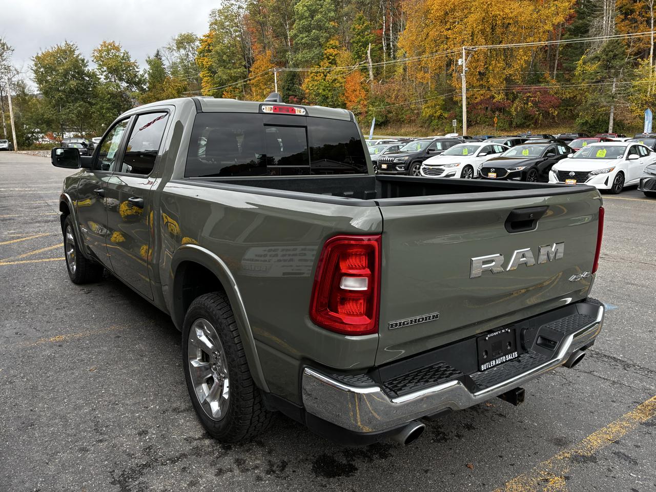 RAM 1500 Big Horn Crew Cab SWB 4WD 2026