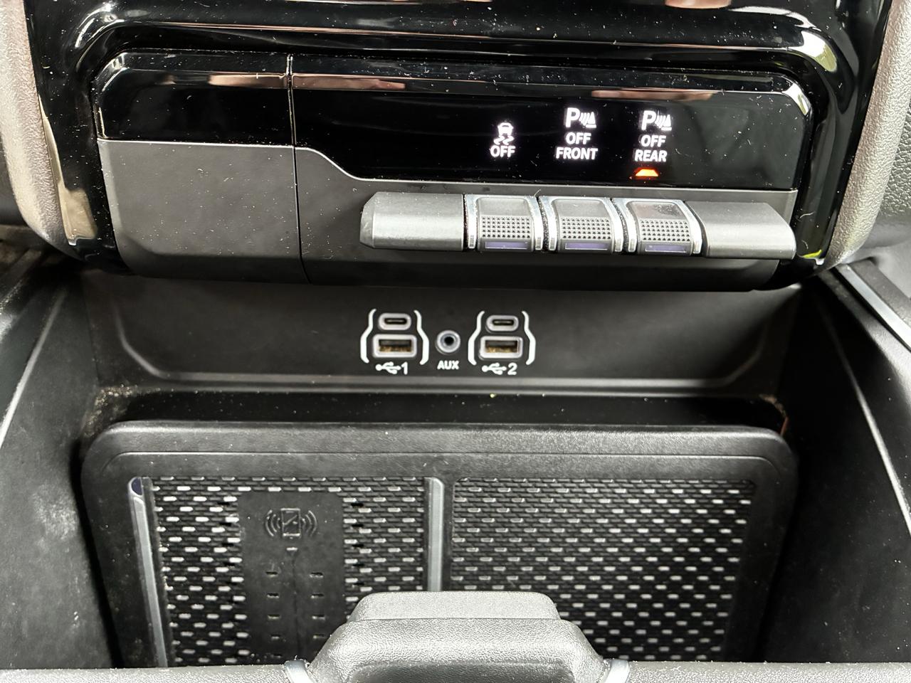 RAM 1500 Big Horn Crew Cab SWB 4WD 2026
