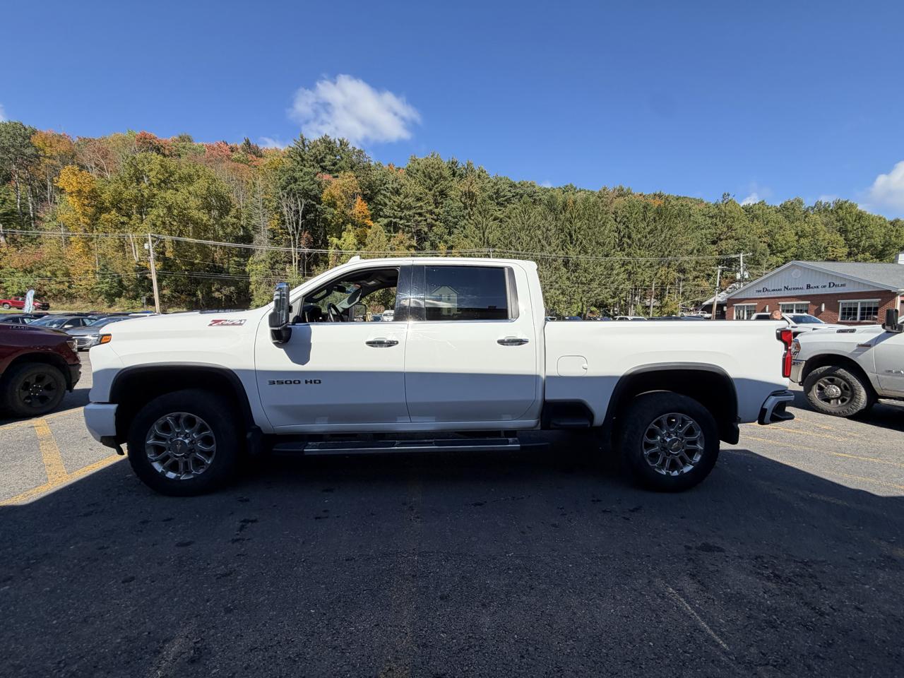 Chevrolet Silverado 3500HD LTZ Crew Cab 4WD 2024