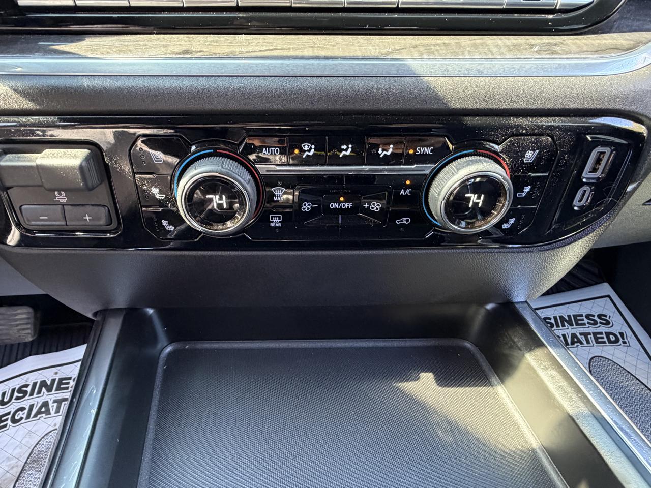 Chevrolet Silverado 3500HD LTZ Crew Cab 4WD 2024
