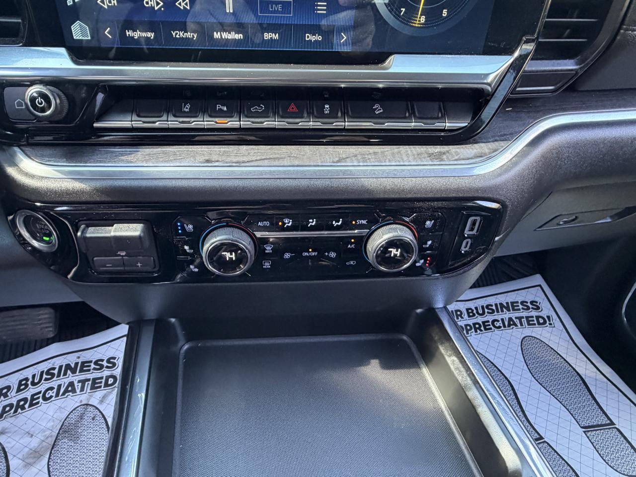 Chevrolet Silverado 3500HD LTZ Crew Cab 4WD 2024
