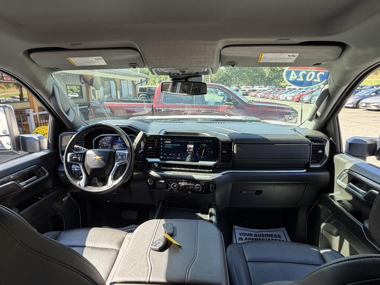 Chevrolet Silverado 3500HD LTZ Crew Cab 4WD 2024