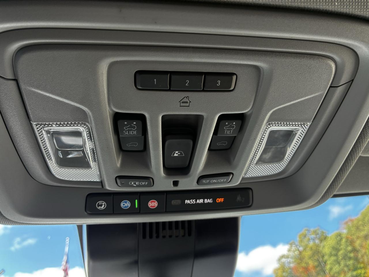 GMC Sierra 1500 Denali Crew Cab Short Box 4WD 2024